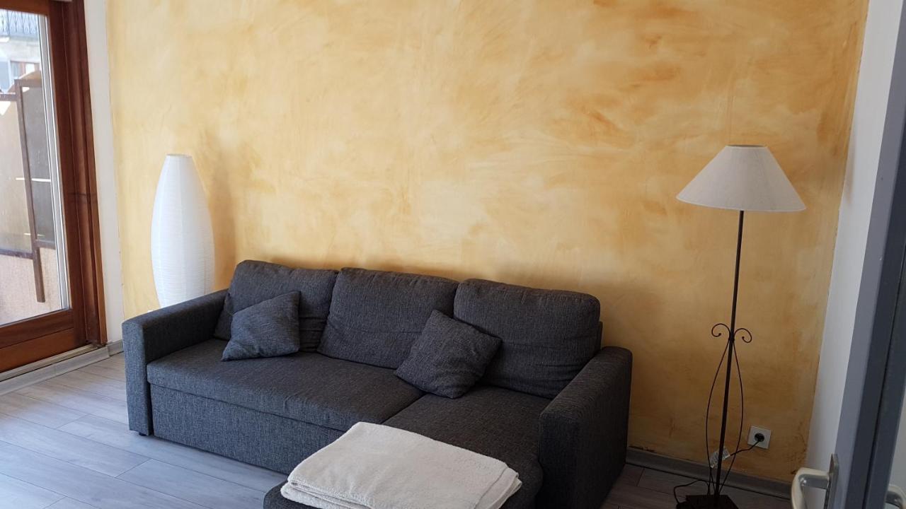 Au Pied Des 3 Vallees Apartment *