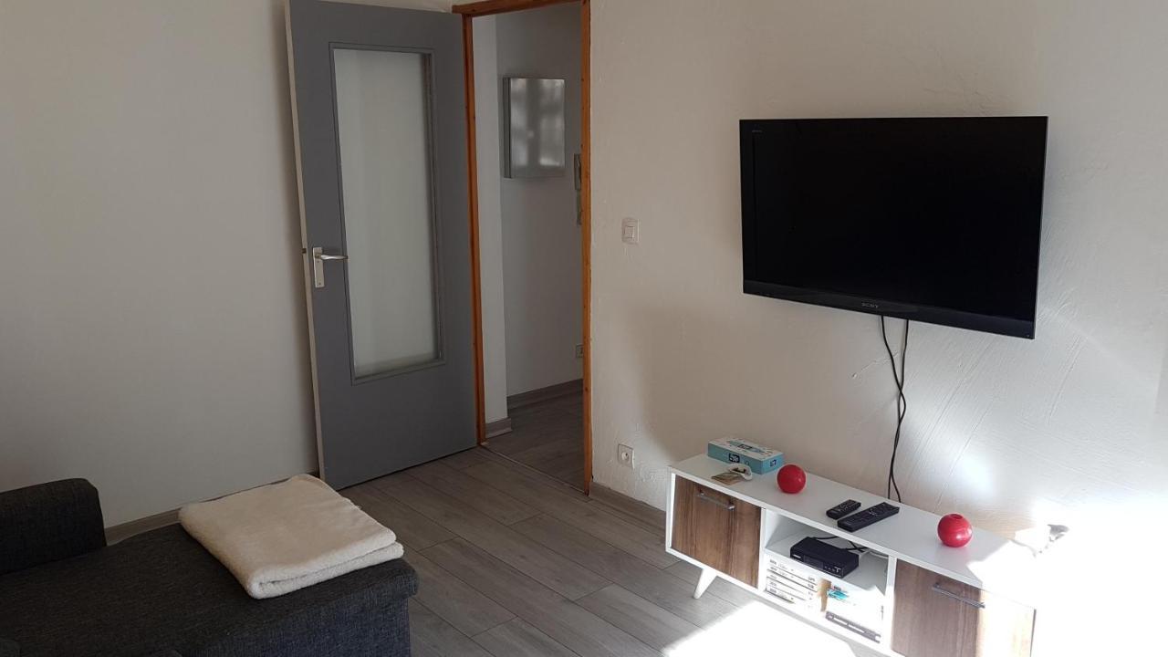 Au Pied Des 3 Vallees Apartment *
